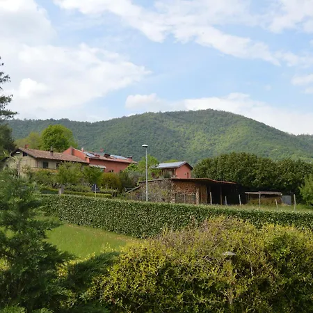 Arya Casa de Férias